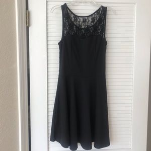 LACE Embellished Dress EUC!